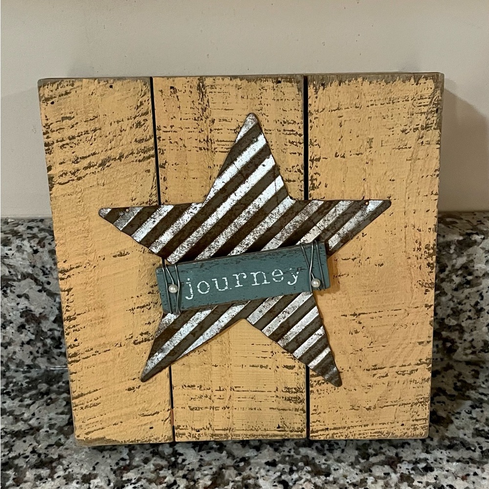 Journey Wood Pallet wall hanging block sign Tin Star Primitive NEW Rustic Square